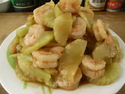 Shrimp and sesame sauce lettuce