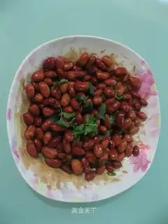 Old vinegar peanuts