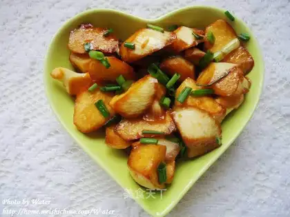 Oily steamed rice bamboo