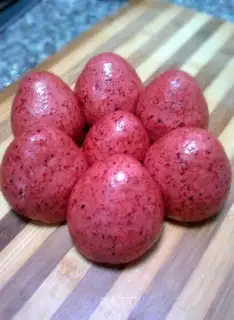 Red fermented steamed buns