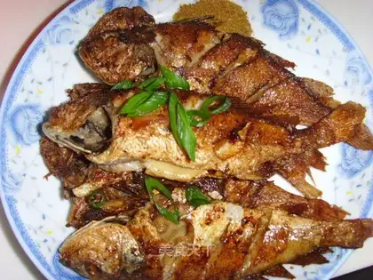 Crispy yellow croaker