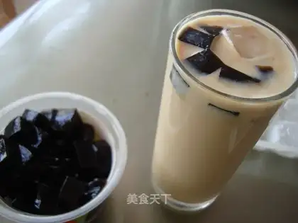 Xiancao milk tea