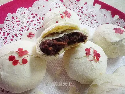red bean cake