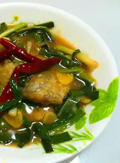 roasted hairtail with garlic