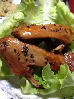 Garlic roasted chicken wings