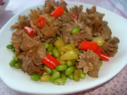 stir-fried chicken gizzards with green beans