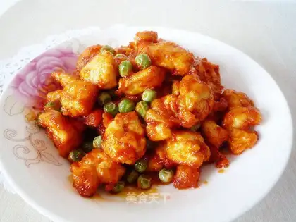 diced chicken with tomato sauce