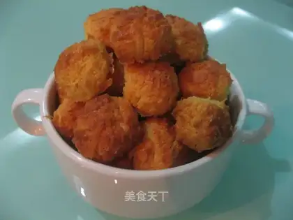 Golden shredded coconut balls