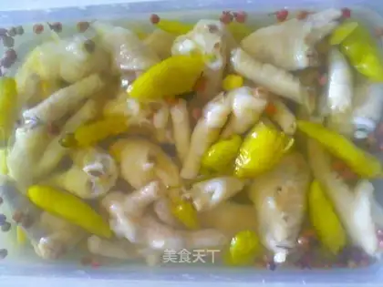 pickled chicken feet