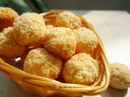 protein coconut balls