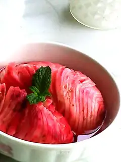 Sweet and sour radish