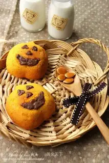 Zero-add pumpkin cupcakes
