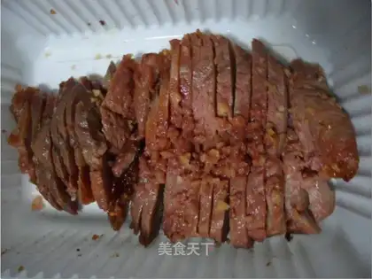 Barbecue pork with honey sauce