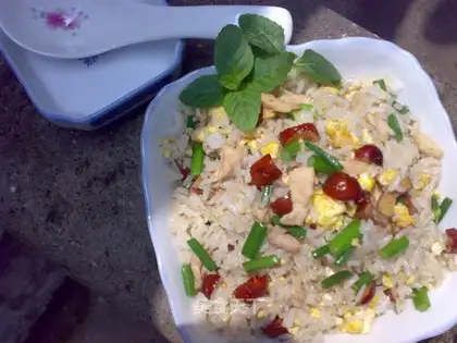 Red dates chicken egg fried rice
