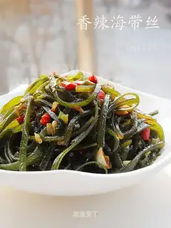 Spicy shredded seaweed