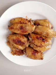 Fried chicken wings