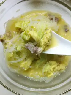 Shrimp tiger boiled radish minced
