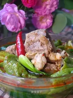Ribs and emerald noodles