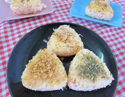 Roasted Rice Ball with Rice Heart