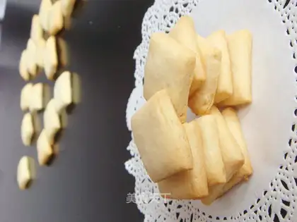Milk keyboard cookies