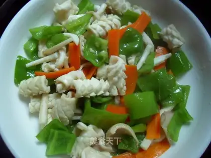 Squid with green pepper