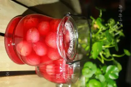 Cherry in syrup