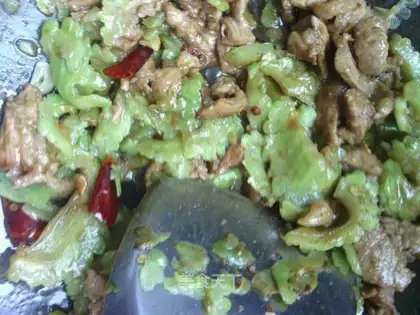 stir-fried pork with bitter gourd