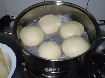 white buns