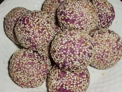 Purple sweet potato peanut sesame ball