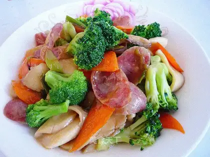 stir-fried vegetables with sausage