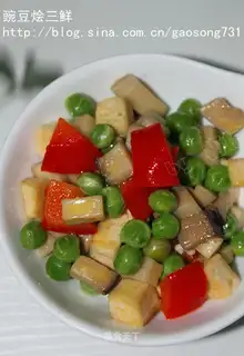 Stewed three delicacies with peas