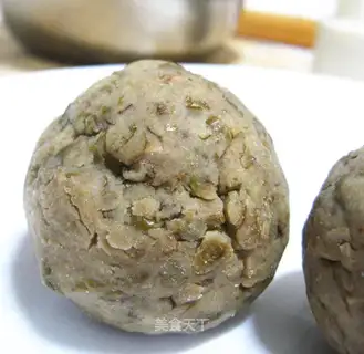 Homemade mung bean stuffing