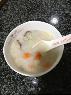 Mushroom and chicken porridge