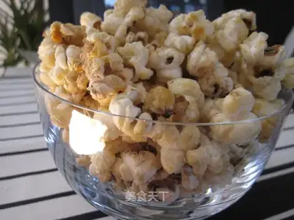 Vanilla cream popcorn