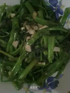 Garlic cabbage