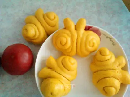 Yellow Butterfly Mantou