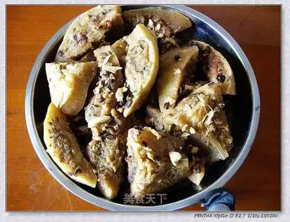 Stuffed grapefruit peel