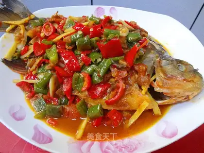 Braised bream fish