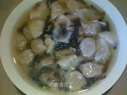 Fresh meat and chive wonton