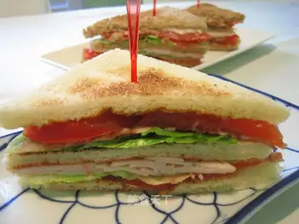 turkey bacon sandwich
