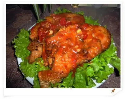 Spanish mackerel in tomato sauce