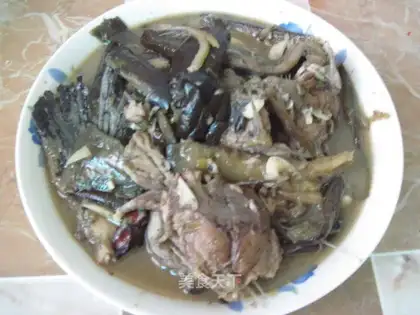 Stewed eggplant with catfish