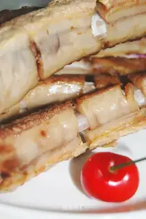 Ribs with shrimp sauce