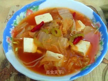 Korean spicy cabbage and tofu soup