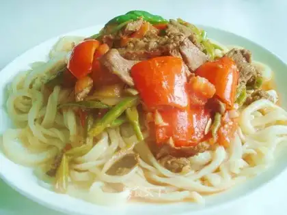 Mixed noodles with oily pork