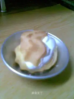 cream puffs