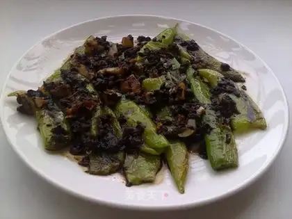 Tiger skin green pepper