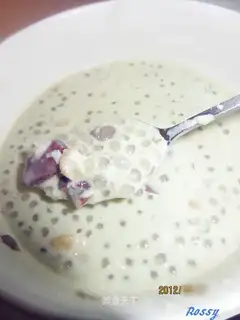 Coconut sweet bean sago dew