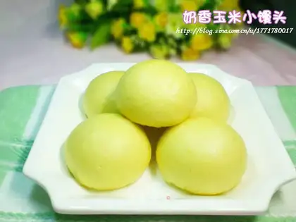milk-flavored corn steamed buns