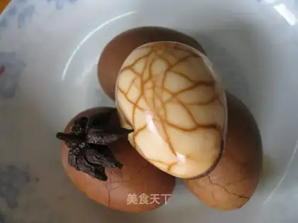 Spiced tea egg
